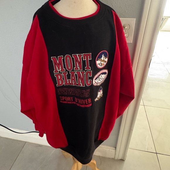 Vintage MONTBLANC Red and Black Men's Crewneck Sweater - Picture 8 of 8